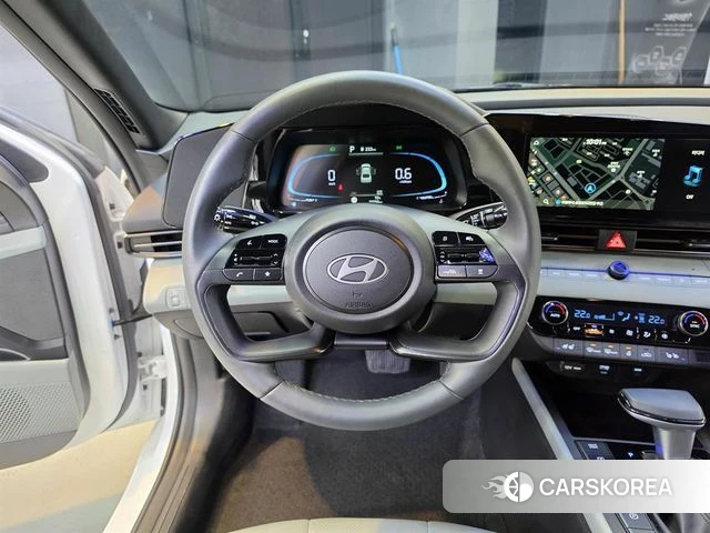 Hyundai The New Avante (CN7) 2025 Белый из Кореи, фото 2