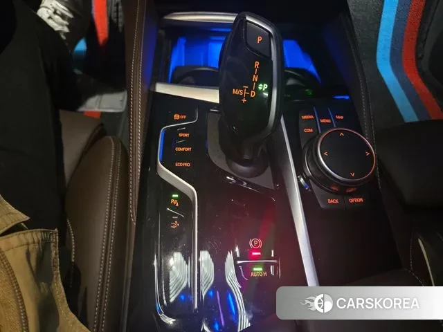 BMW 6 Series GT (G32) 2022 Белый из Кореи, фото 2