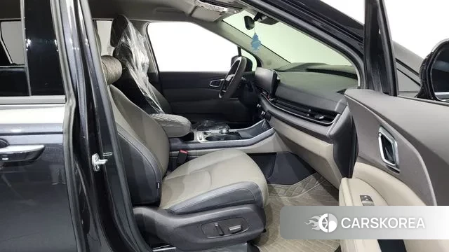 Kia The New Carnival 4th Generation 2025 Серый из Кореи, фото 2