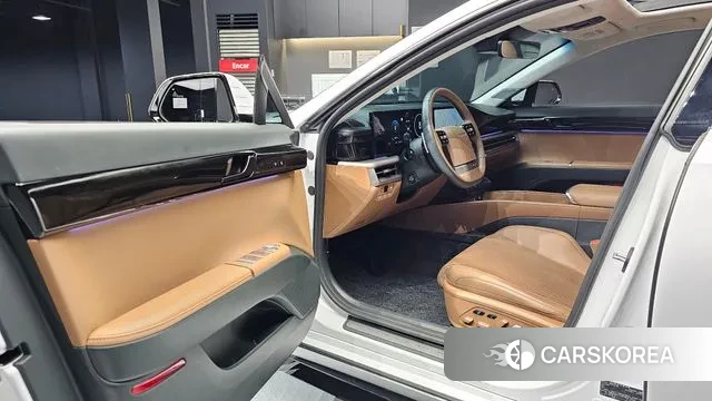 Hyundai Grandeur Hybrid (GN7) 2023 Белый из Кореи, фото 2