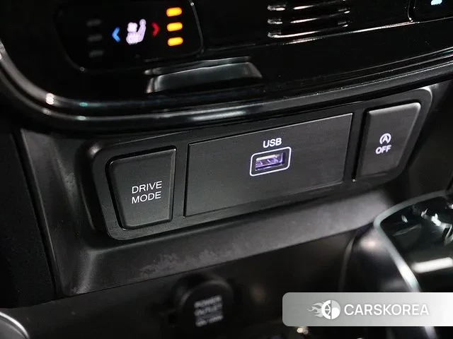 Ssangyong Berry New Tivoli 2022 Белый из Кореи, фото 2