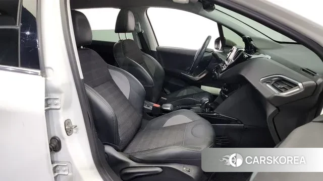 Peugeot 2008 2019 Белый из Кореи, фото 2