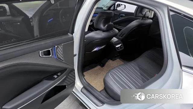 Kia The New K8 Hybrid 2025 Цвет галактики из Кореи, фото 2