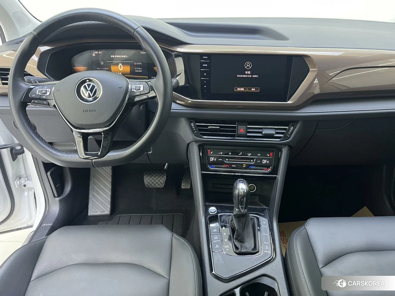 Volkswagen Tharu 2022 Белый из Китая, фото 2