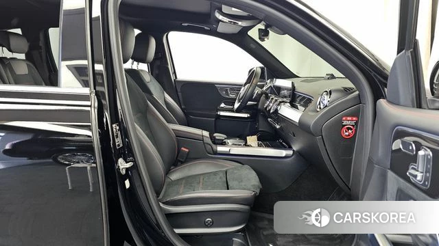 Mercedes-Benz GLB-Class X247 2021 Черный из Кореи, фото 2