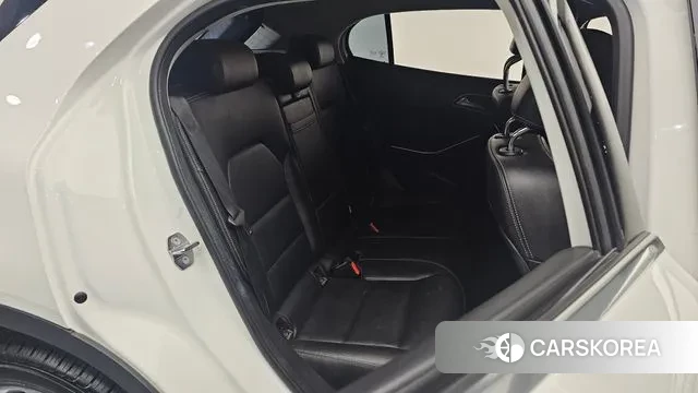 Mercedes-Benz GLA-Class X156 2018 Белый из Кореи, фото 2