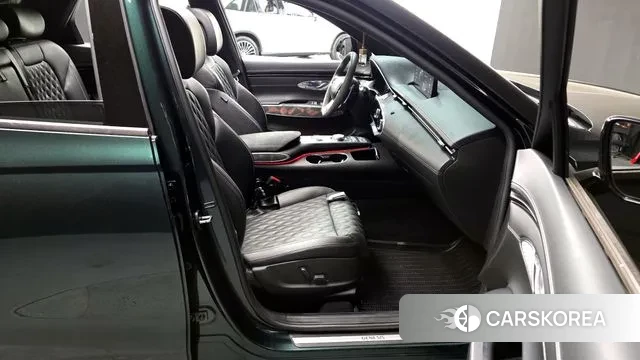 Genesis GV70 2021 Зеленый из Кореи, фото 2