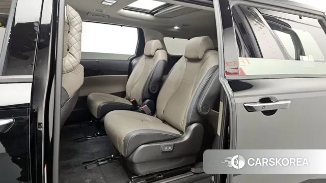 Kia The New Carnival 4th Generation 2025 Черный из Кореи, фото 2