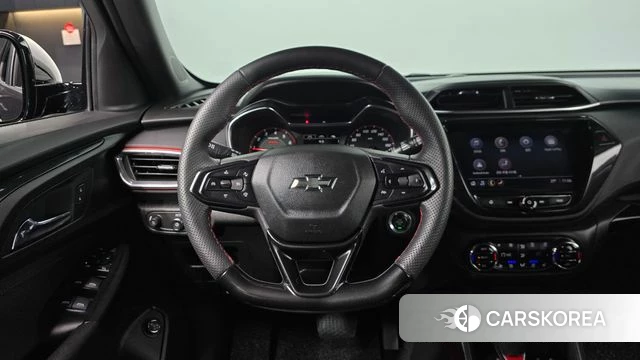 Chevrolet (GM Daewoo) Trailblazer 2023 Черный из Кореи, фото 2