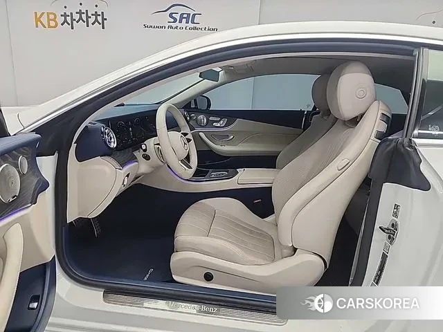 Mercedes-Benz E-Class W213 2021 Белый из Кореи, фото 2