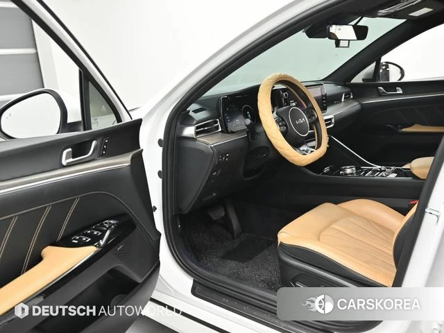 Kia K5 3rd generation 2022 Белый из Кореи, фото 2