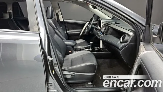 Toyota RAV4 2018 Серый из Кореи, фото 2