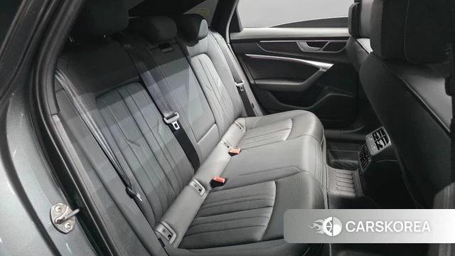 Audi A6 (C8) 2021 Серый из Кореи, фото 2