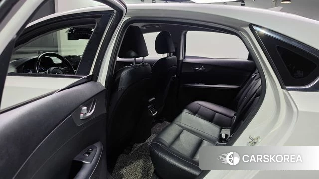 Kia Come New K3 2018 Белый из Кореи, фото 2