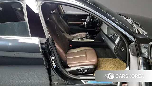 BMW 4 Series (F32) 2020 Черный из Кореи, фото 2