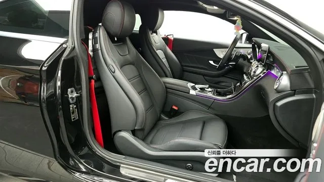 Mercedes-Benz C-Class W205 2023 Черный из Кореи, фото 2