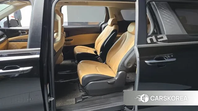Kia Carnival 4th generation 2021 Черный из Кореи, фото 2
