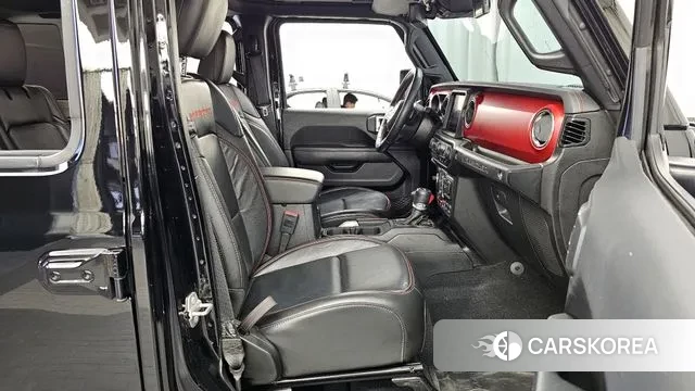 Jeep Wrangler (JL) 2022 Черный из Кореи, фото 2