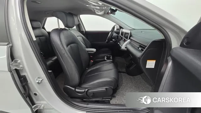 Hyundai Ionic 5 2023 Серебристо-серый из Кореи, фото 2