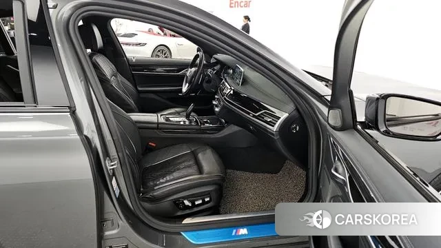 BMW 7 Series (G11) 2018 Серый из Кореи, фото 2