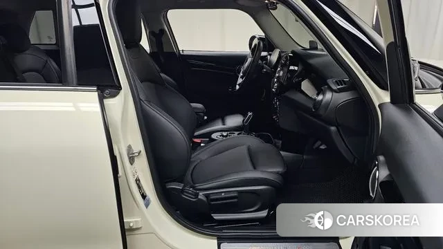 Mini Cooper S 2022 Жемчужный цвет из Кореи, фото 2