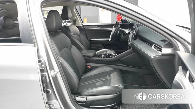 Kia K5 3rd generation 2020 Серебряный из Кореи, фото 2