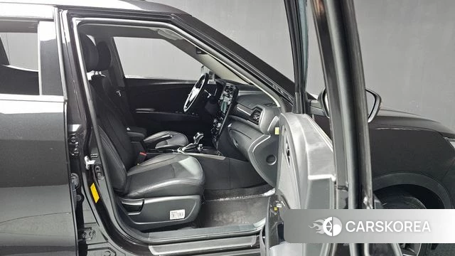 Ssangyong Berry New Tivoli 2022 Черный из Кореи, фото 2