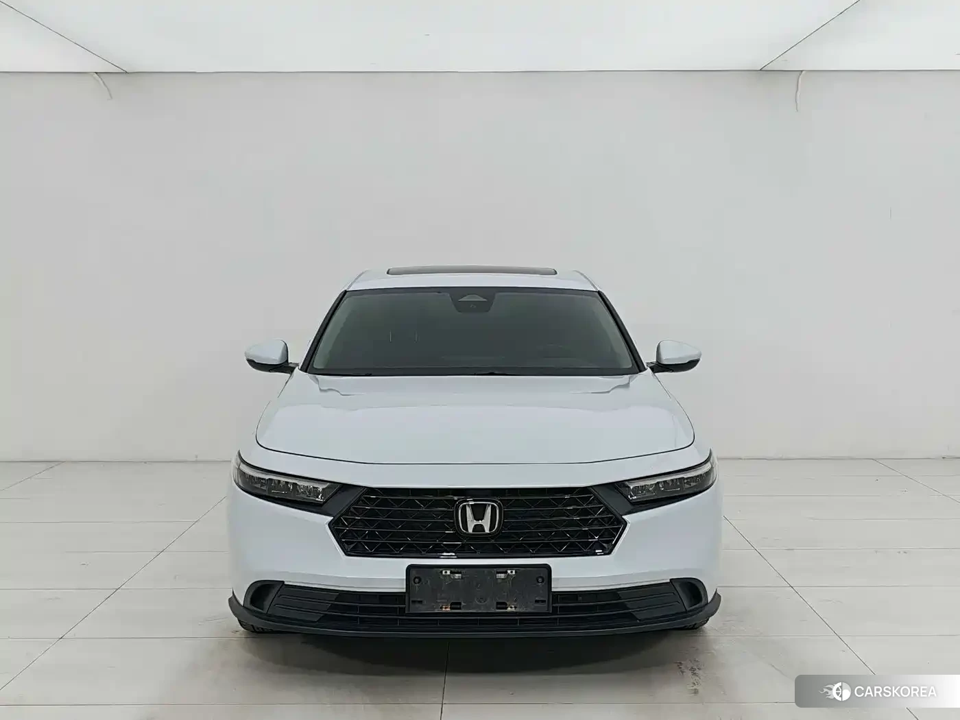 Honda Accord 2023 Белый из Китая, фото 2