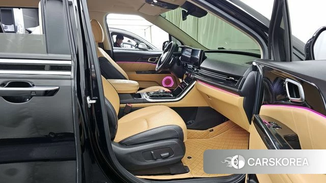 Kia Carnival 4th generation 2021 Черный из Кореи, фото 2