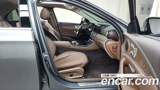 Mercedes-Benz E-Class W213 id 2656598 из Кореи 2