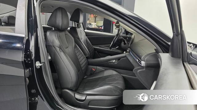 Hyundai Avante (CN7) 2020 Черный из Кореи, фото 2
