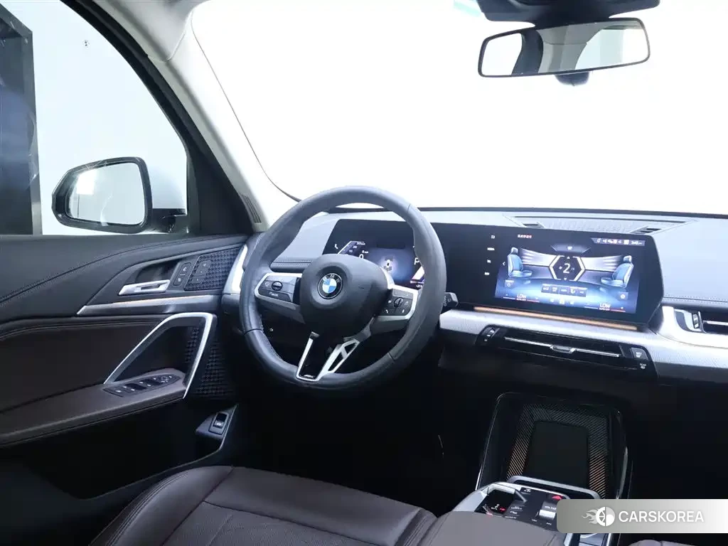 BMW X1 2023 Белый из Китая, фото 2