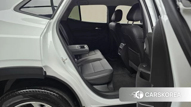 Chevrolet (GM Daewoo) Trax Crossover 2023 Белый из Кореи, фото 2