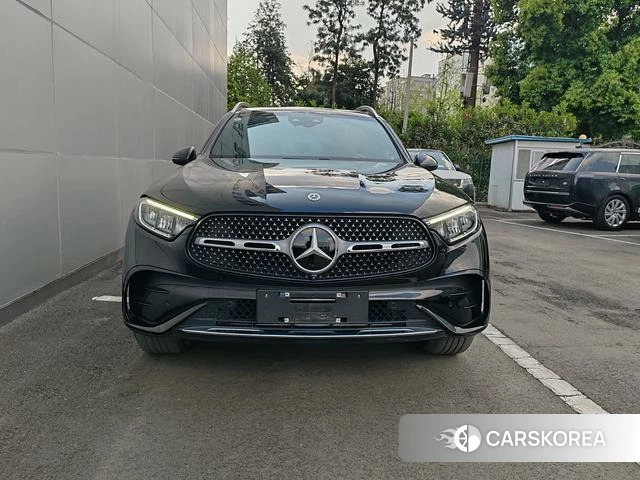 Mercedes-Benz GLC PHEV 2024 Черный из Китая, фото 2