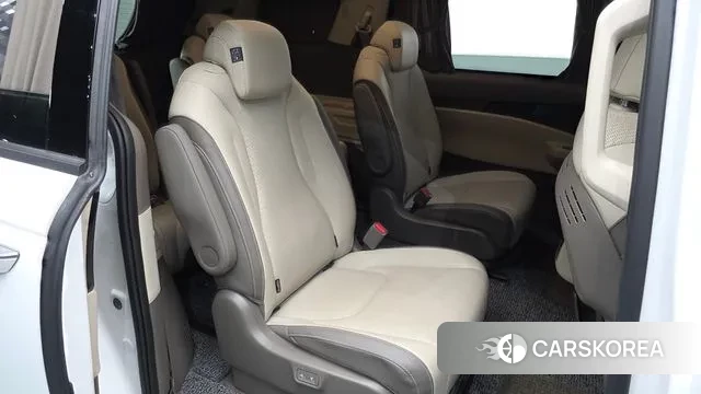 Kia The New Carnival 4th Generation 2024 Белый из Кореи, фото 2