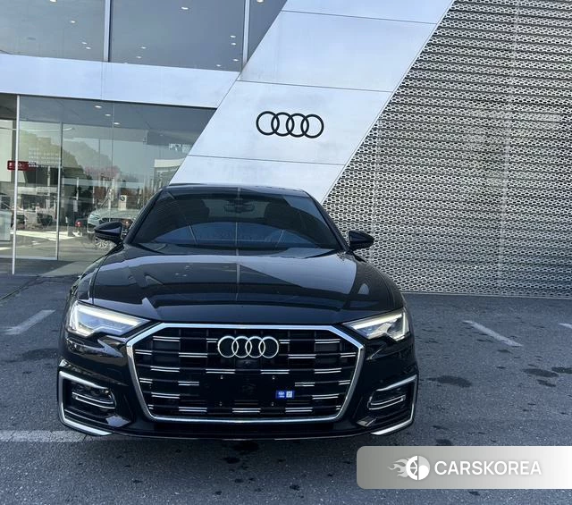 Audi A6L 2023 Черный из Китая, фото 2