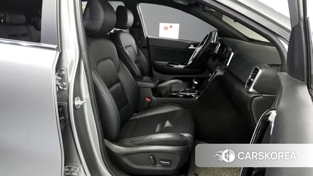 Kia Sportage The Bold 2019 Серебристо-серый из Кореи, фото 2