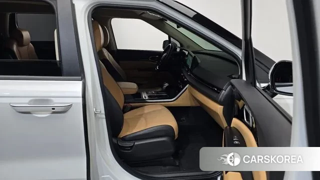 Kia Carnival 4th generation 2023 Белый из Кореи, фото 2