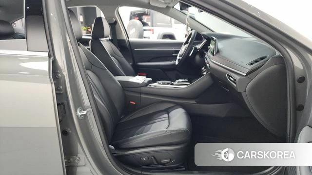 Hyundai Sonata (DN8) 2022 Серый из Кореи, фото 2