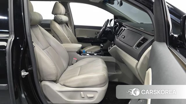 Kia The New Carnival 2018 Черный из Кореи, фото 2