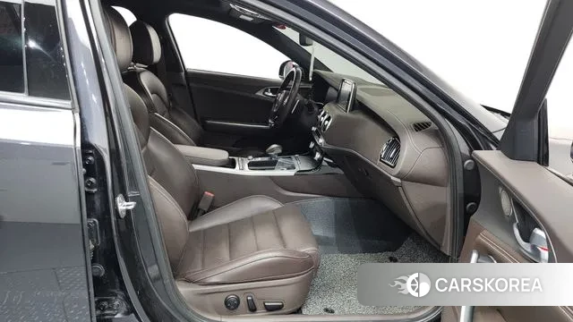 Kia Stinger 2018 Серый из Кореи, фото 2