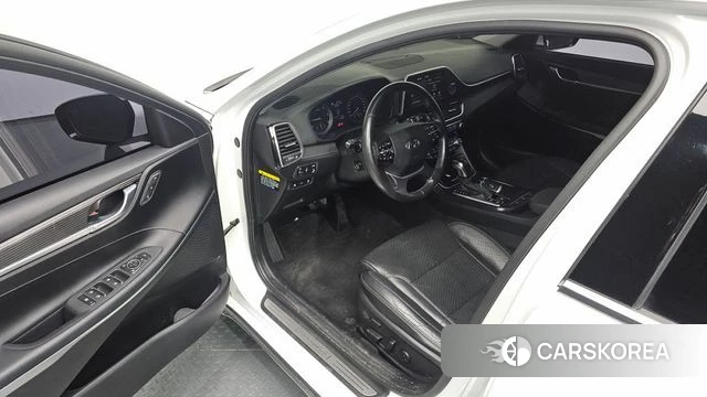 Hyundai Grandeur IG 2018 Белый из Кореи, фото 2