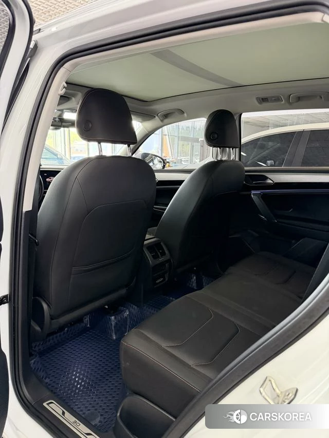 Volkswagen Tanyue 2021 Белый из Китая, фото 2