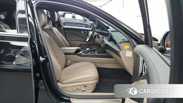Kia K8 Hybrid 2022 Черный из Кореи, фото 2