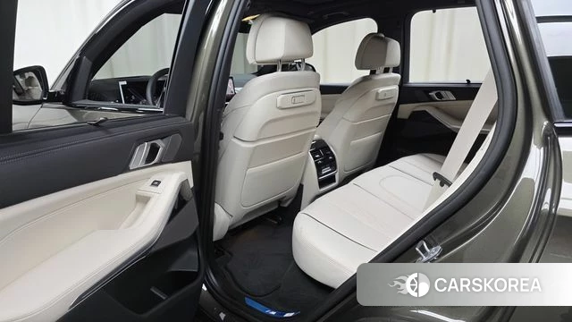 BMW X5 (G05) 2025 Цвет тростника из Кореи, фото 2