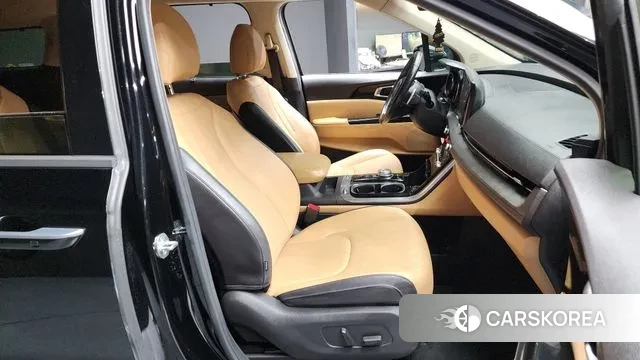 Kia Carnival 4th generation 2022 Черный из Кореи, фото 2