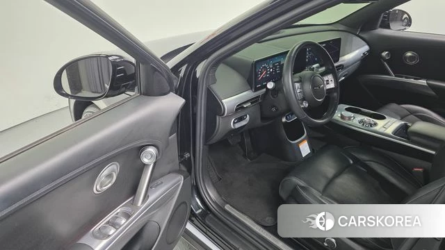 Genesis GV60 2022 Черный из Кореи, фото 2