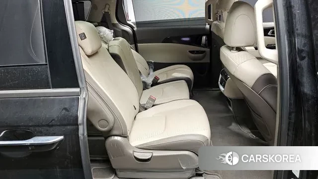 Kia Carnival 4th generation 2023 Черный из Кореи, фото 2