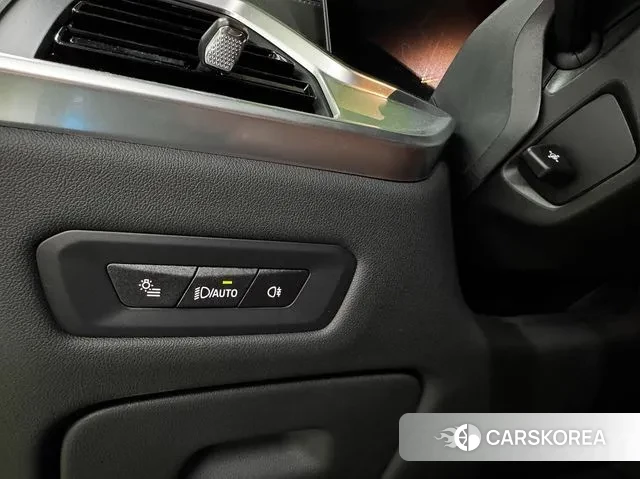 BMW X6 (G06) 2024 Белый из Кореи, фото 2