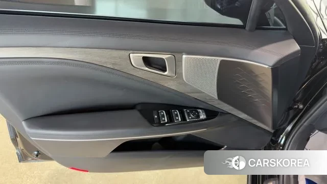 Kia K8 2023 Черный из Кореи, фото 2